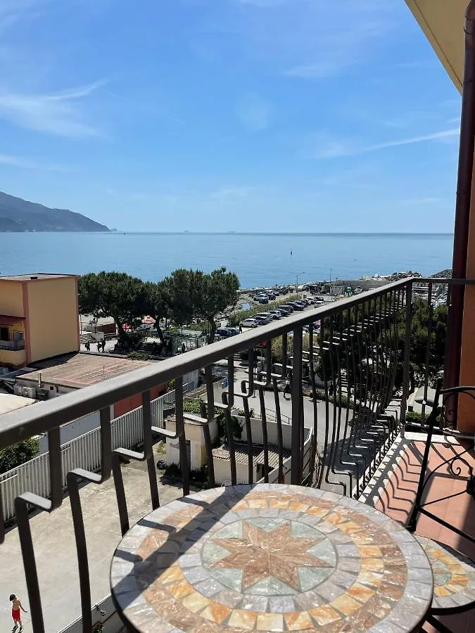 La Casa Sul Mare - Monterosso - Cinque Terre Hotel Monterosso al Mare 0*,